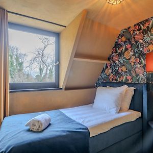 Deluxe Zimmer mit Kingsize-Bett